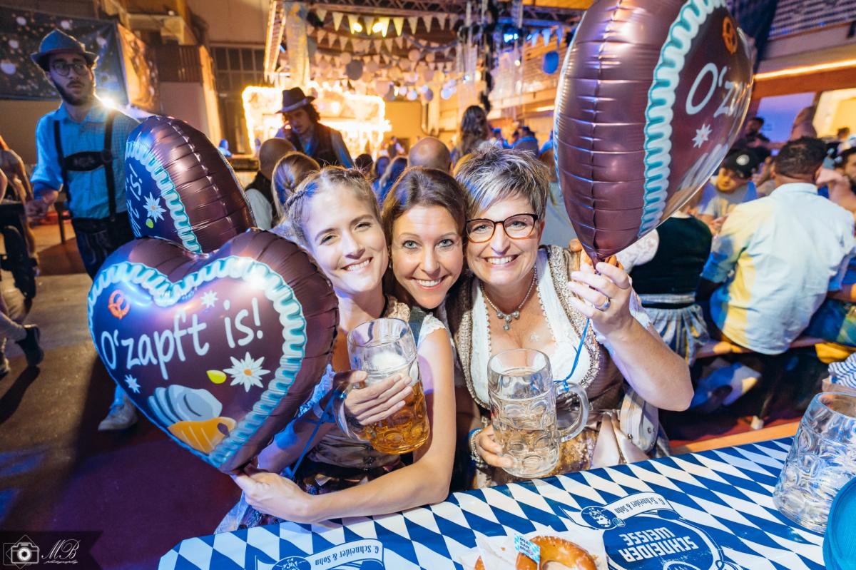 Lutz Hütte Tuggen - Oktoberfest March