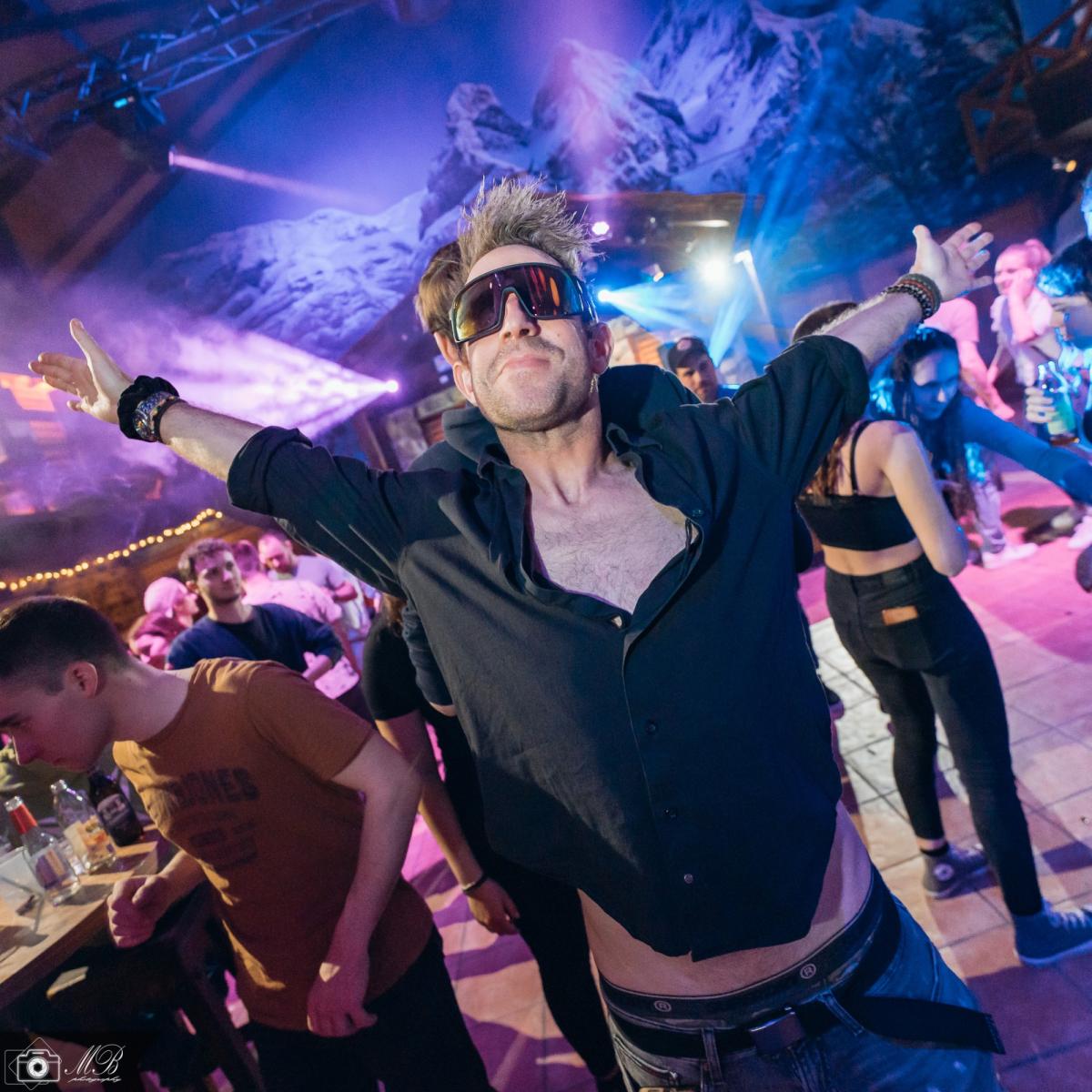 Lutz Hütte Tuggen - Hardstyle Night