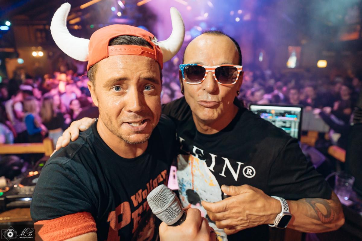 Lutz Hütte Tuggen - Lutz Hütte Opening